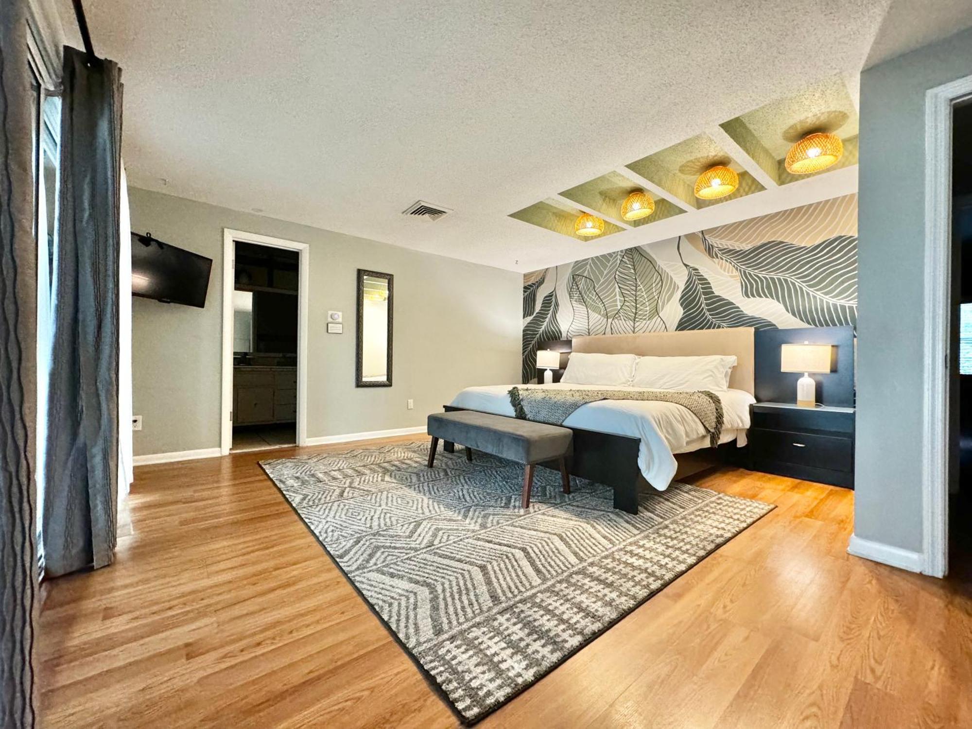 Spacious Lakefront House With Pool, Hottub, & Boating Orlando Eksteriør billede